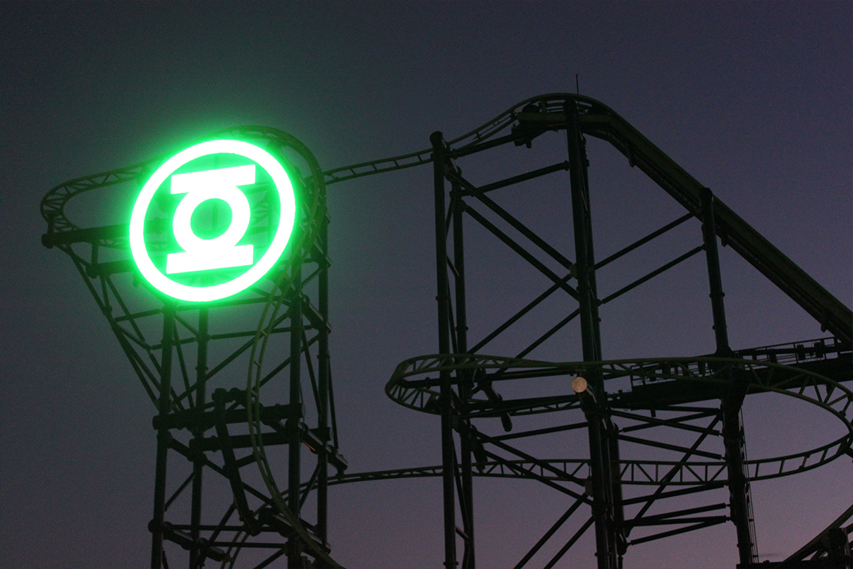 Green Lantern Movie World Roller Coaster LED Sign Digital Billboard