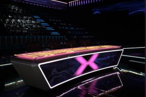 x factor Custom Curved LED