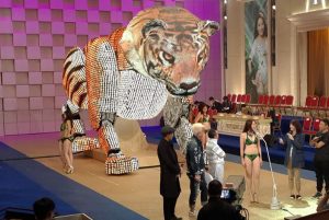 Miss Hong Kong Tiger Artwork LED Screens Digital Display