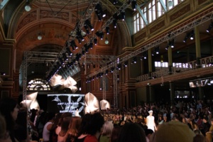 2025 MelbourneFashionFestival_06pr